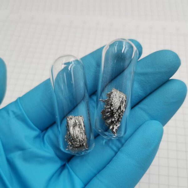 Roughly 1g Of Glass Sealed Distilled Scandium, High-purity Sc 99.99% - Image 3