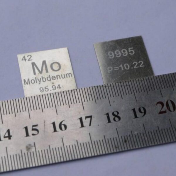 0.5 * 20 * 20mm Metal Molybdenum Square Sheet Element Periodic Phenotype High-purity Mo 99.95% - Image 2