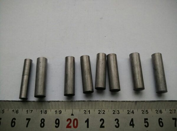 8 * 28mm Metal Tantalum Cylindrical High-purity Ta 99.9%