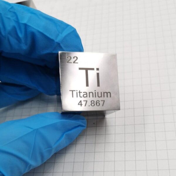 25.4mm Mirror Polished Titanium Cubic Element Periodic Phenotype High-purity Ti ≥ 99.5%