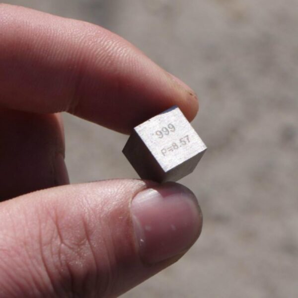 10mm Metal Niobium Cubic Element Periodic Phenotype High-purity Nb ≥ 99.9% - Image 3