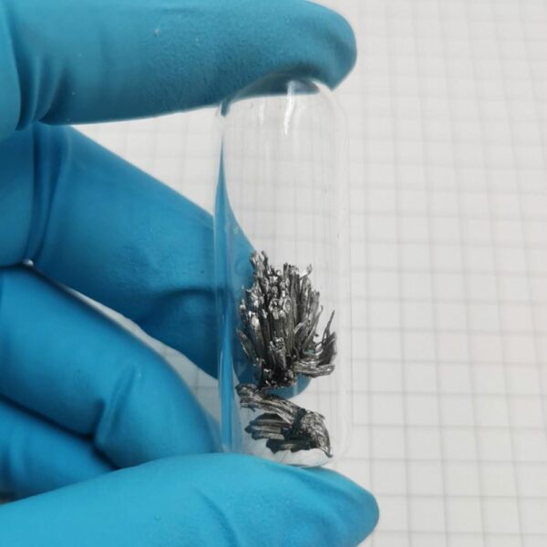 Roughly 1g Of Glass Sealed Distilled Scandium, High-purity Sc 99.99%