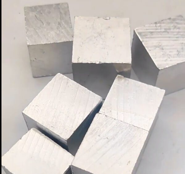 1kg Ultra-high Purity Aluminum Ingot - Image 3