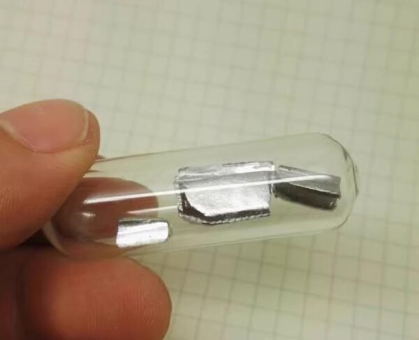 10g Glass Sealed Lead Block, 99.99% High-purity Metal Pb