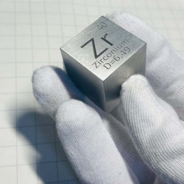 1 Inch Cube of Zirconium - Image 3