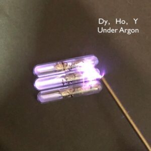Approximately 2g Glass Sealed Dysprosium Block, 99.9% High-purity Metal Dy