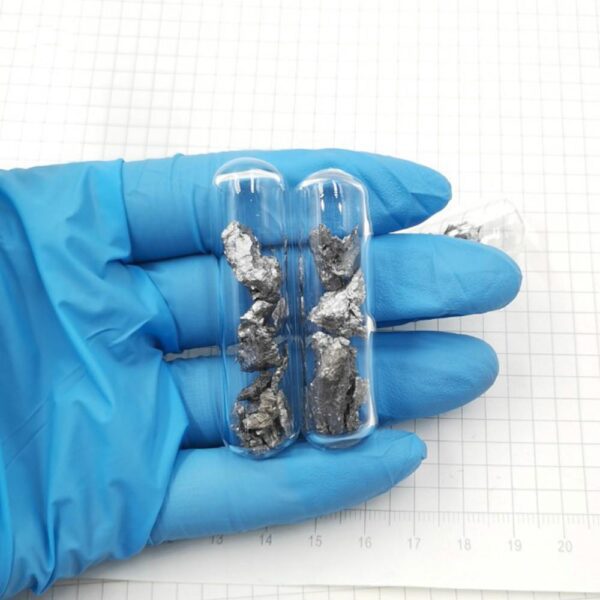 10g Glass Sealed Gadolinium Block, Filled with Argon Gas, 99.9% High-grade Metal Gd - Image 2