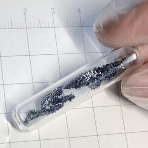 1g Glass Sealed Vanadium Crystal, 99.9% High-purity Metal V