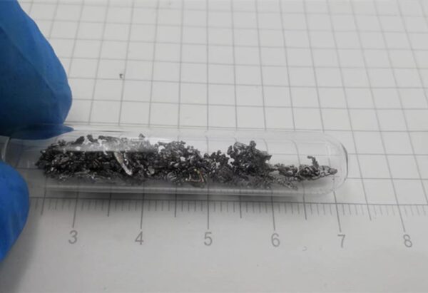1g Glass Sealed Titanium Crystal, 99.9% High-purity Metal Ti