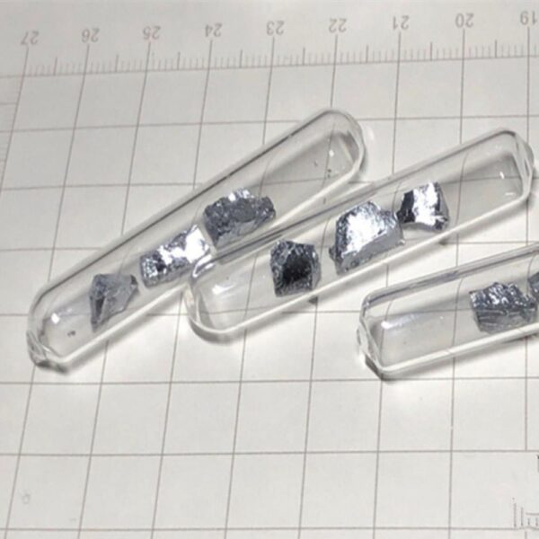 Glass Sealed Metal Chromium Block with Cr 99.2% - Image 3