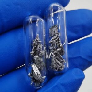 Glass Sealed Metal Chromium Crystal Cr 99.2%