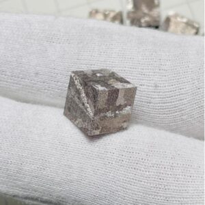 Gold Phase Bismuth Cubic 10mmBi 99.99% ,Scientific Laboratory Research Materials, Element Enthusiasts Collect